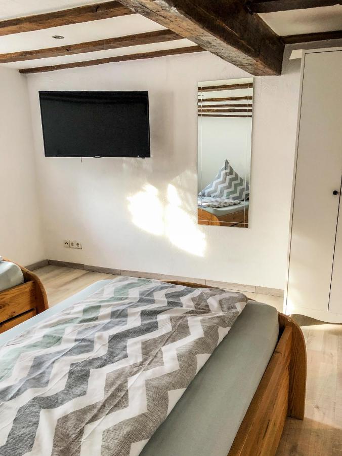 Apartment Am Markt อาเดเนา ภายนอก รูปภาพ